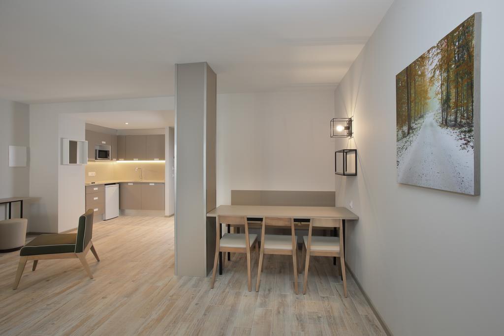 Apartamentos Caribou 帕斯底拉卡萨 外观 照片